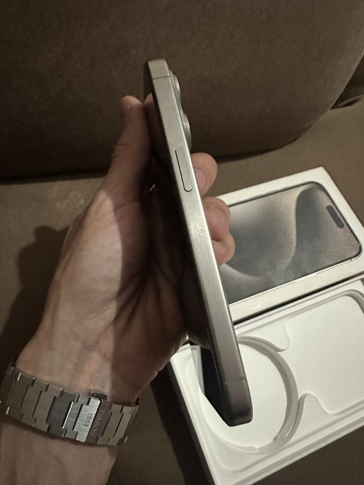 Iphone 15 pro идеал 89акб