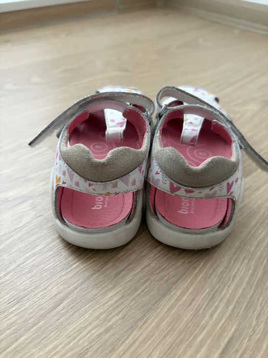 Детски обувки и сандали Biomecanics 28