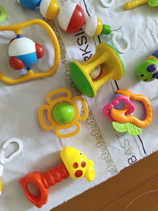 Погремушки и свистульки