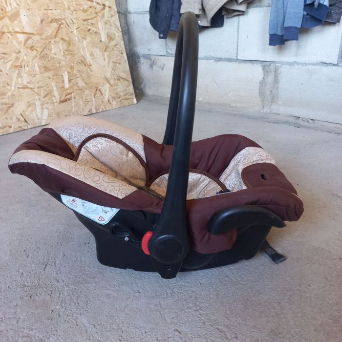 Автокресло люлка лежанка