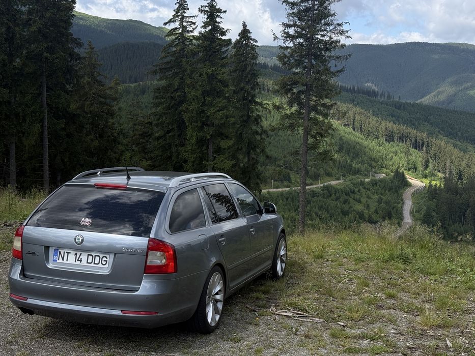SKODA Octavia 2012 — imagine 5