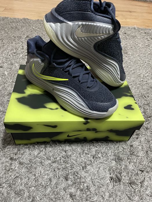 VAND URGENT Nike Giannis Freak 7 SE