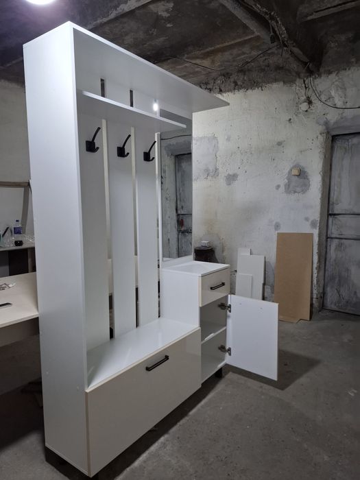 Прихожка новый мебель