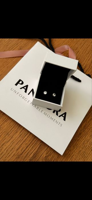 Пандора обеци Pandora