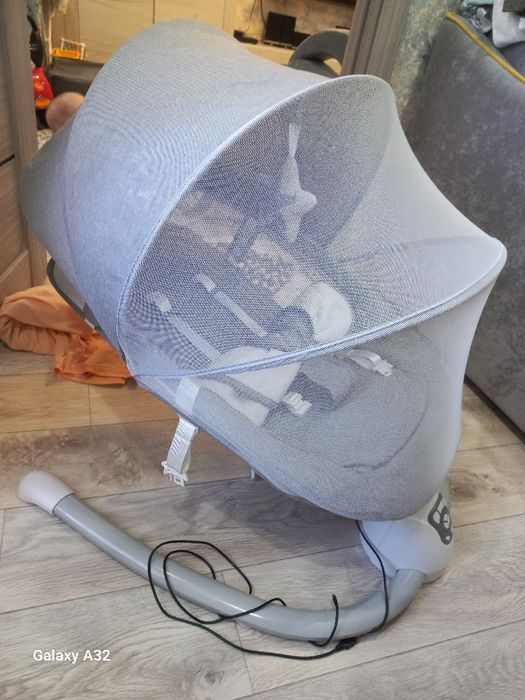 Продам люльку качалку( Шезлонг)