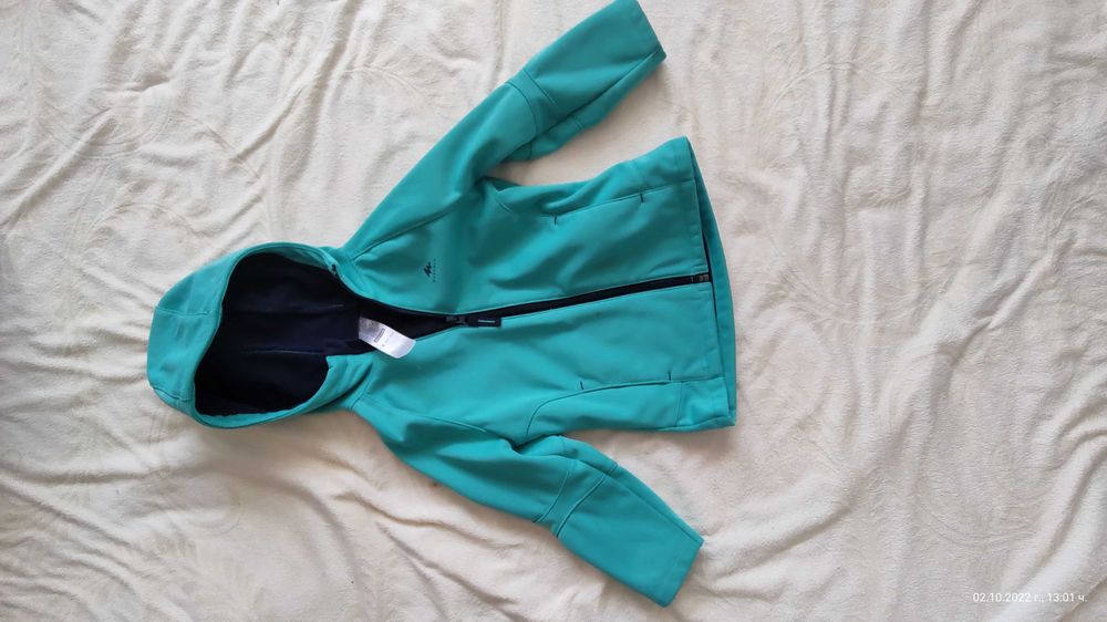 Децко яке windstopper Quechua