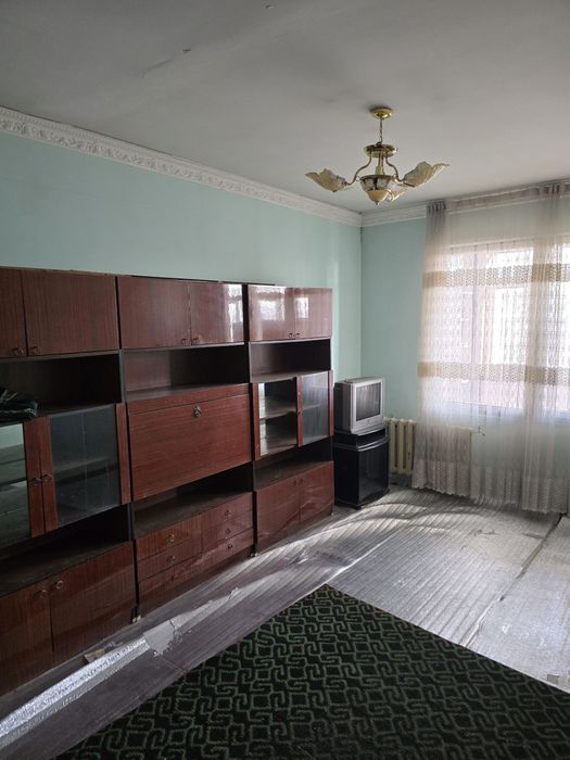 Срочно сдается квартира 3/4/4,массив Куйлюк-2.