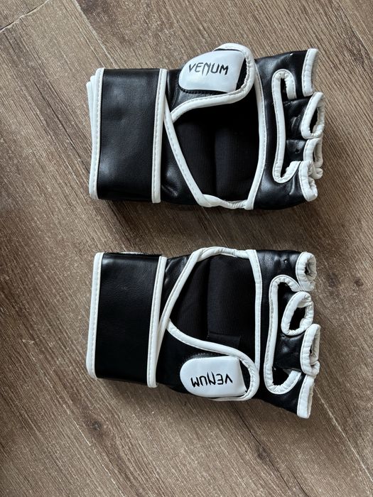 MMA ръкавици Venum - M