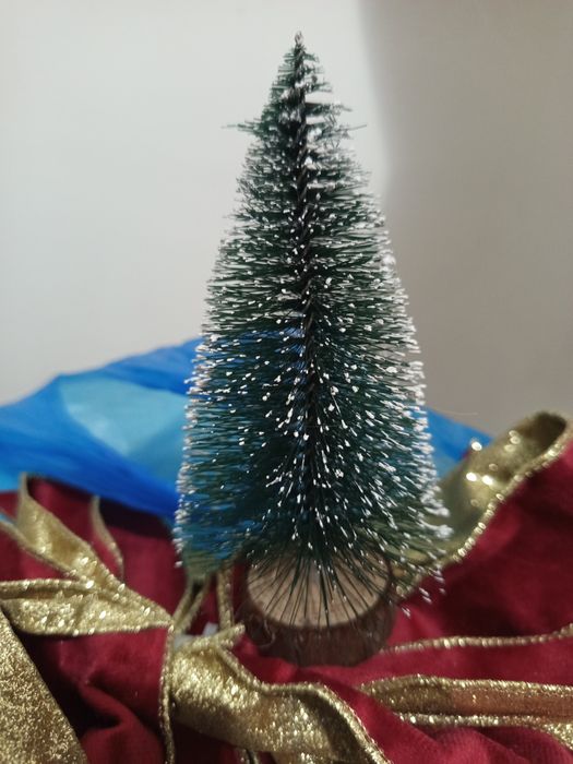 Игрушки новогодние