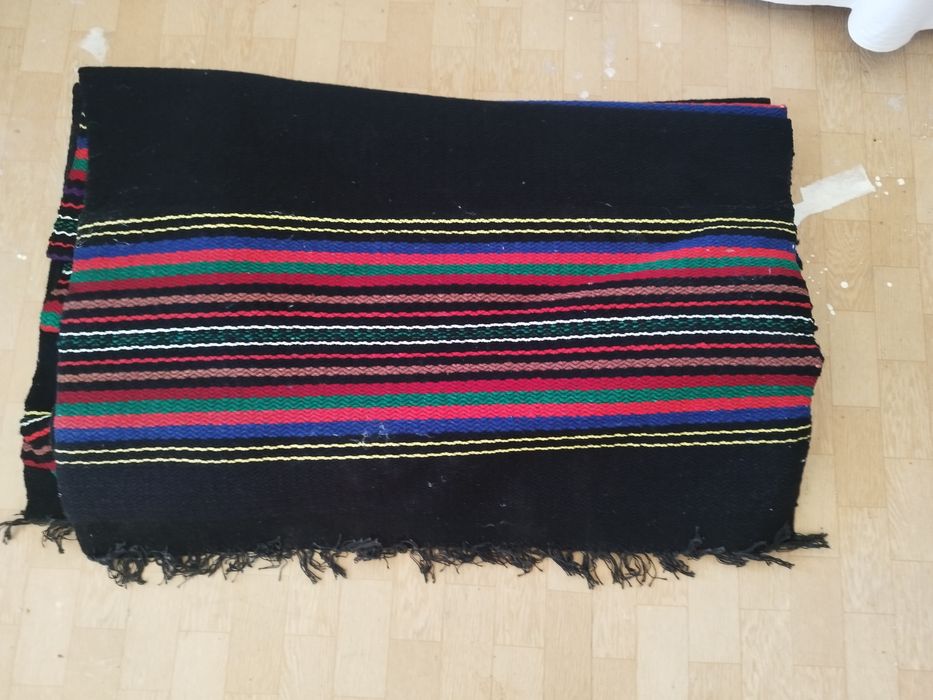 Домашно тъкана черга 3,40/90см.Чисто нова.