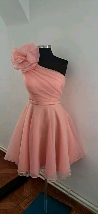 Rochie roz eleganta