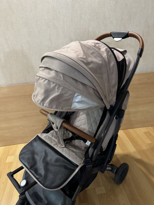 Продам детскую коляску