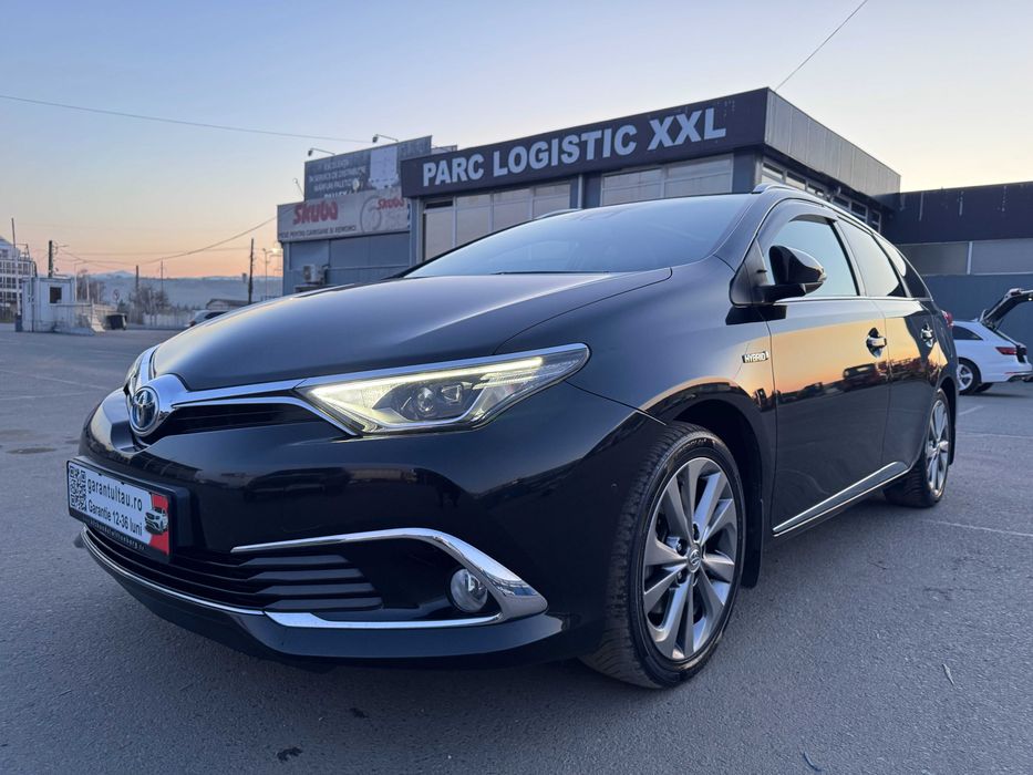 Toyota Auris 1.8 VVT-i Automatik 1.8 benzina Hybrid An 2016 euro 6