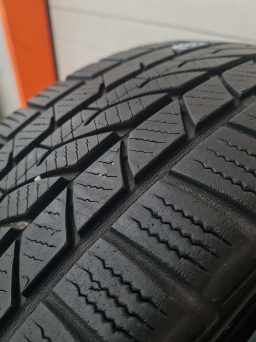 Всесезонни гуми 2 броя FALKEN EuroAllSeason AS200 195 50 R16 дот 1717