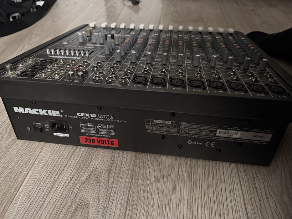 Vand Mixer Makie CFX12 MK2 12 canale