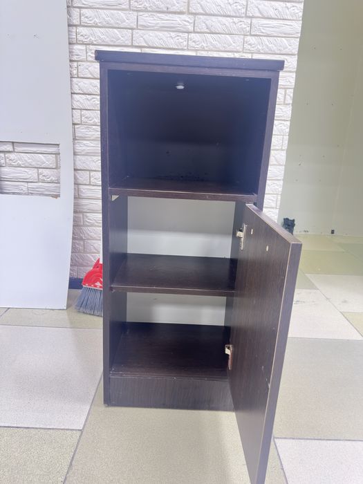 Тумба шкаф полки