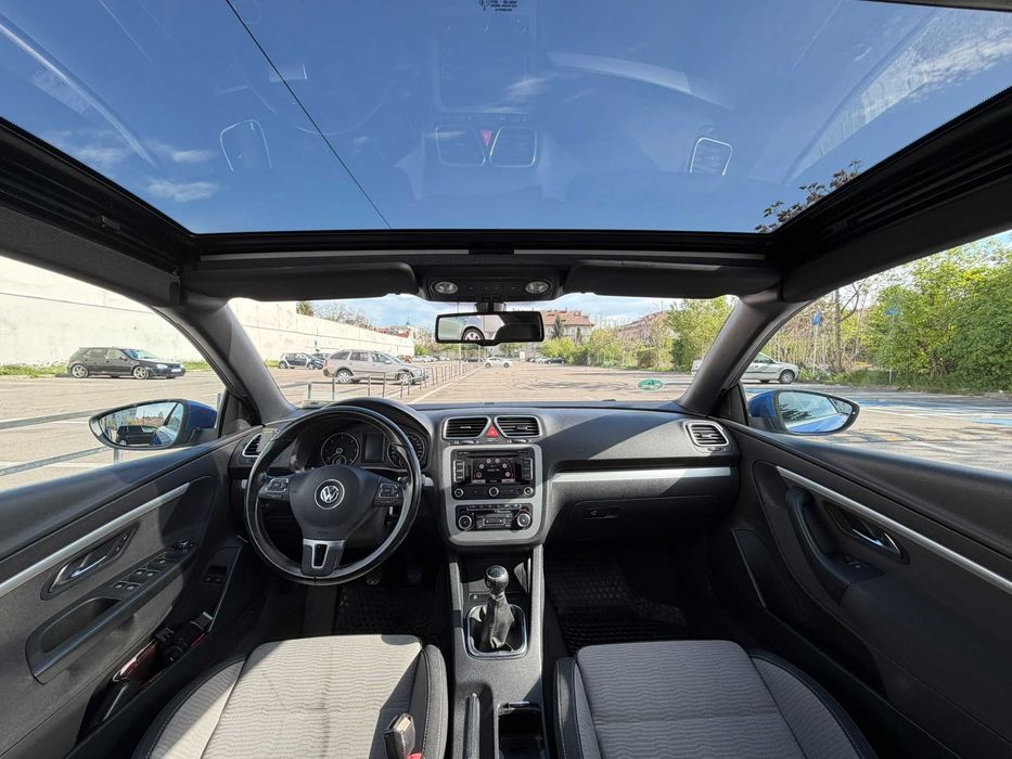 Volkswagen VW Eos 2.0 TDI 140 CP, 2011 – Cabrio, 221.052 km – Jante R18  – Revizie sistem decapotare la service autorizat