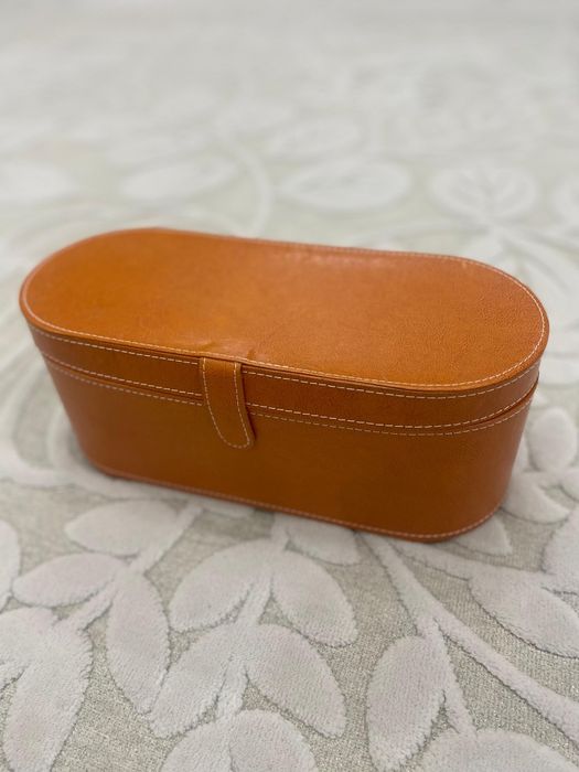 Срочно продам фен дайсон