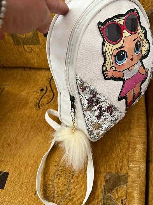 Раница светеща на LOL