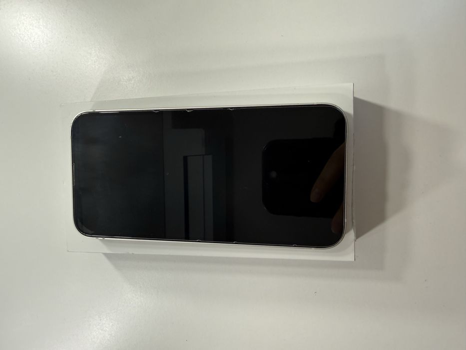 iPhone 13 – 128GB – Бял