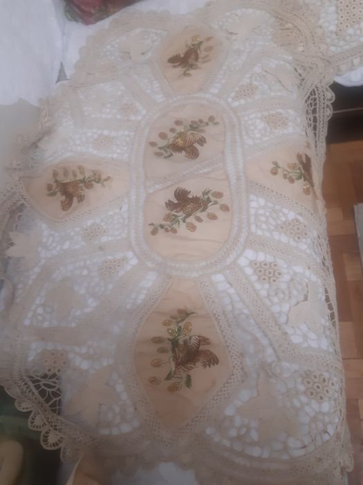 Set deosebit lucrat manual