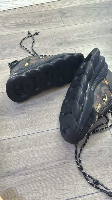 Adidasi versace