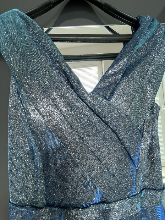 Дамска официална рокля