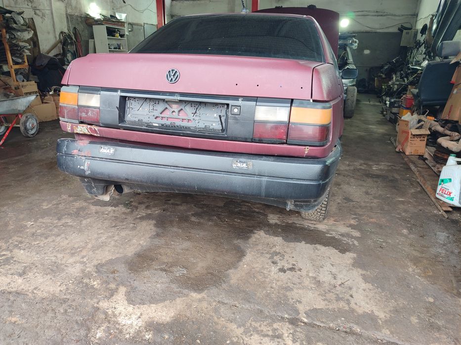 Запчасти на пассат Б3