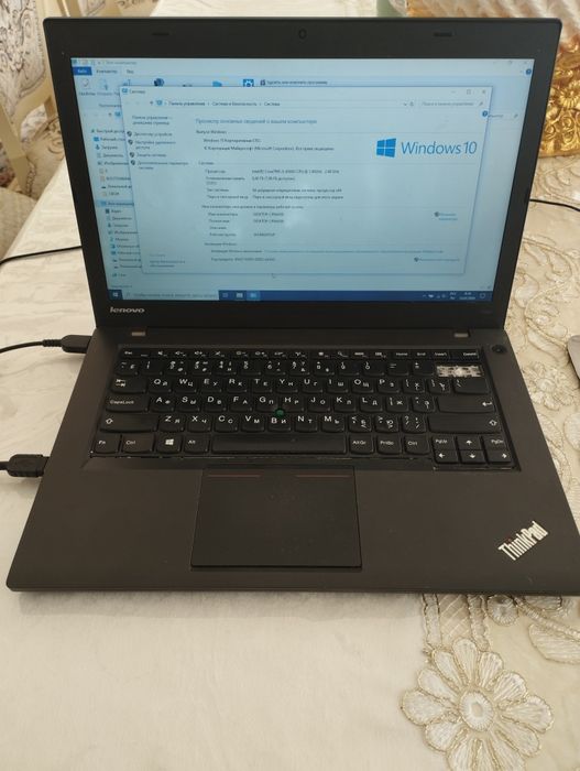 Ноутбук Сотилади