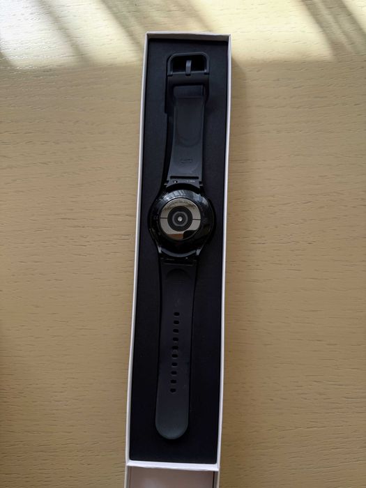 Телефон Samsung Galaxy S22+ Snapdragon + Galaxy Watch 4 Classic 42mm