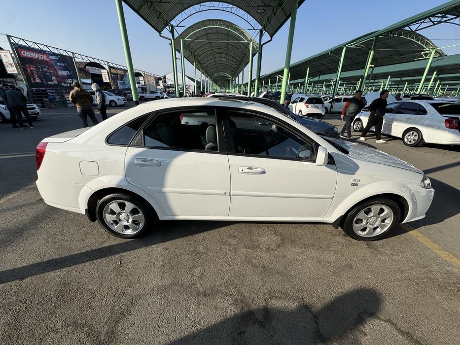 Chevrolet gentra bez probeg elegant +