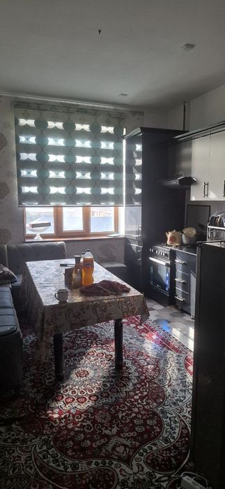 6 xonali uy sotiladi