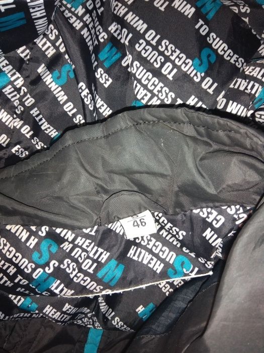 Продам куртку