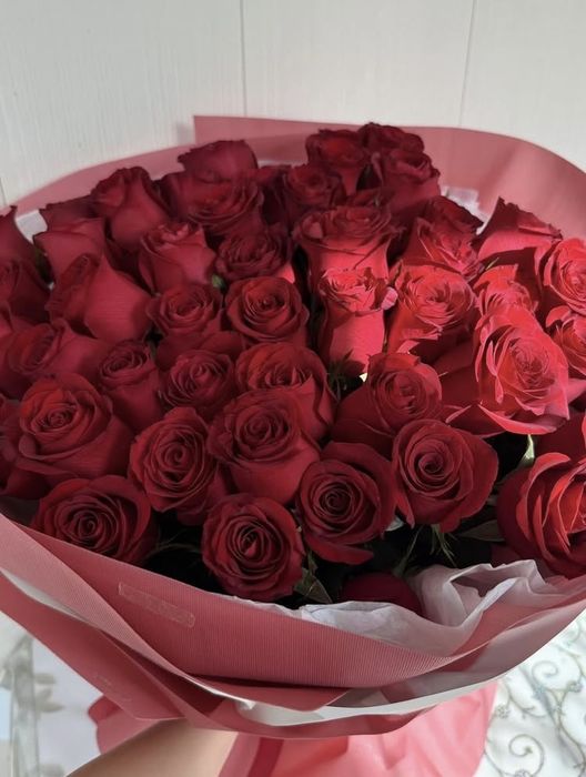 срочно продаю цветы свежиее!