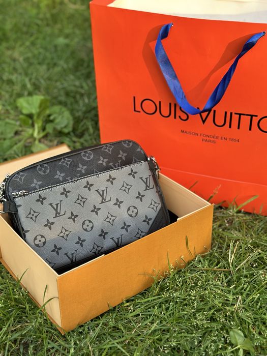 Барсетки Louis Vuitton