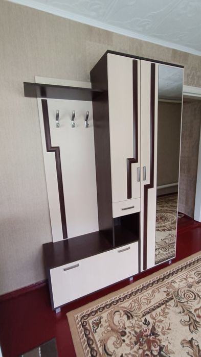 Продается прихожая 140*210 см