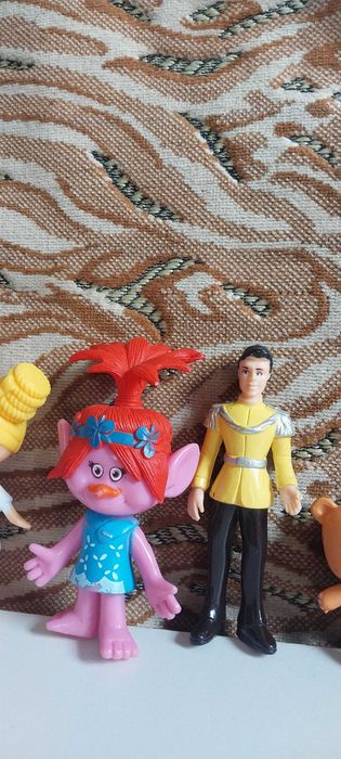 Игрушки из мультиков