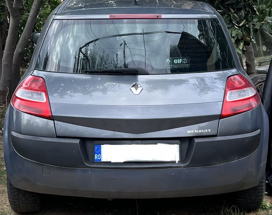Dezmembrez Renault Megane 2