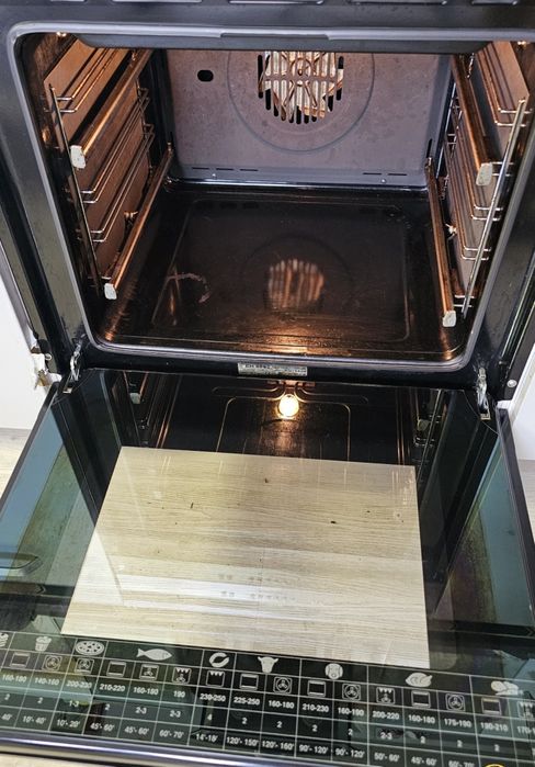 Духовой шкаф Kaiser