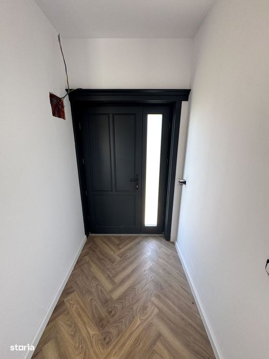 ASFALT! Incalz in pard! Vila 4 camere, Bucium-Hlincea
