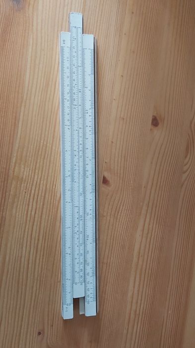 Линейка логарифмическая