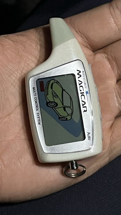 Продам брелок MAGICAR