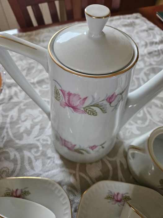 Изящен сервиз за кафе WAWEL