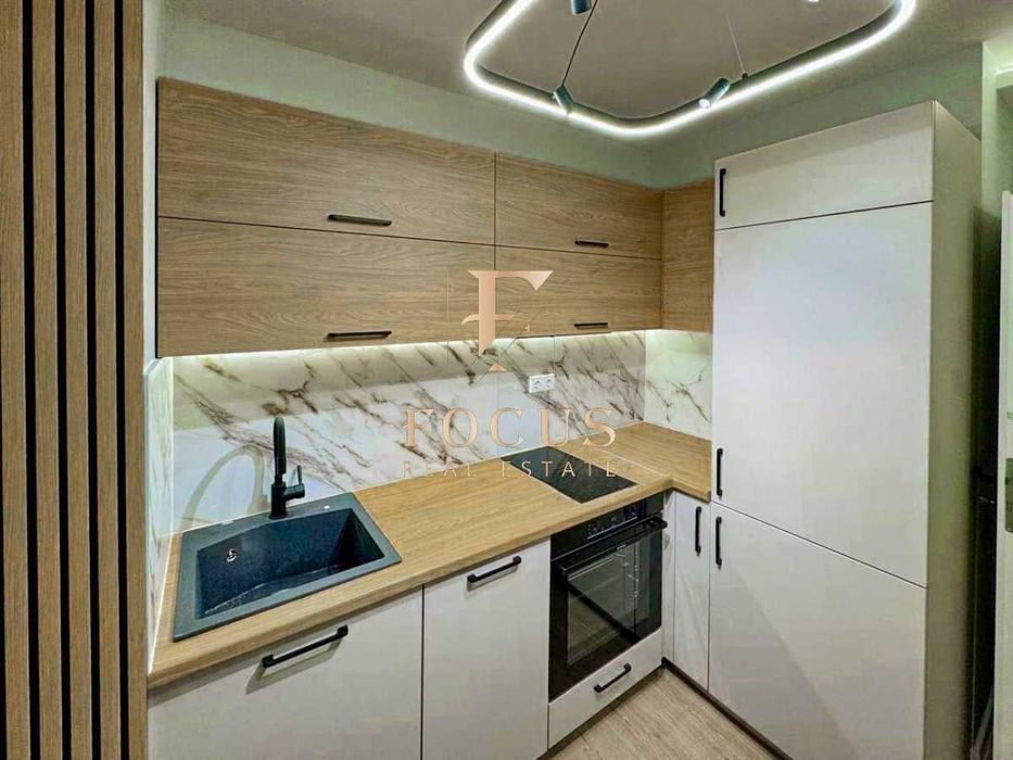 Продава се Двустаен апартамент в Пловдив, Остромила - 65 кв.м за 1839 €/кв.м - Снимка #1