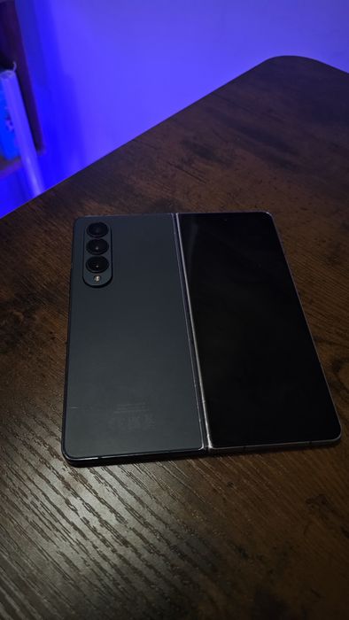 Samsung Z Fold 5 256gb Тъмно син
