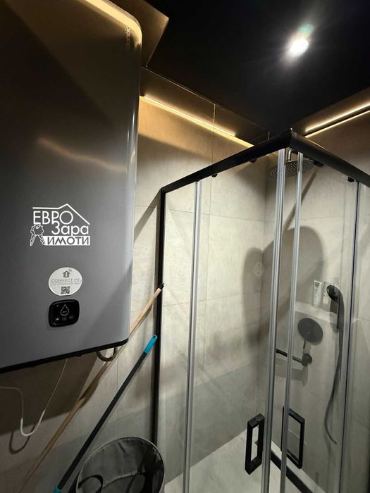 Просторен тристаен апартамент за наем в ТОП ЦЕНТЪР