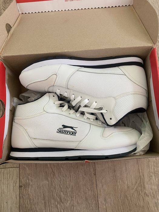 Продавам маратонки Slazenger