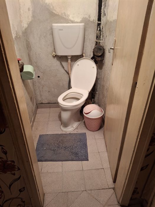 Продава се Тристаен апартамент в Кърджали, Център - 80 кв.м за 957 €/кв.м - Снимка #10