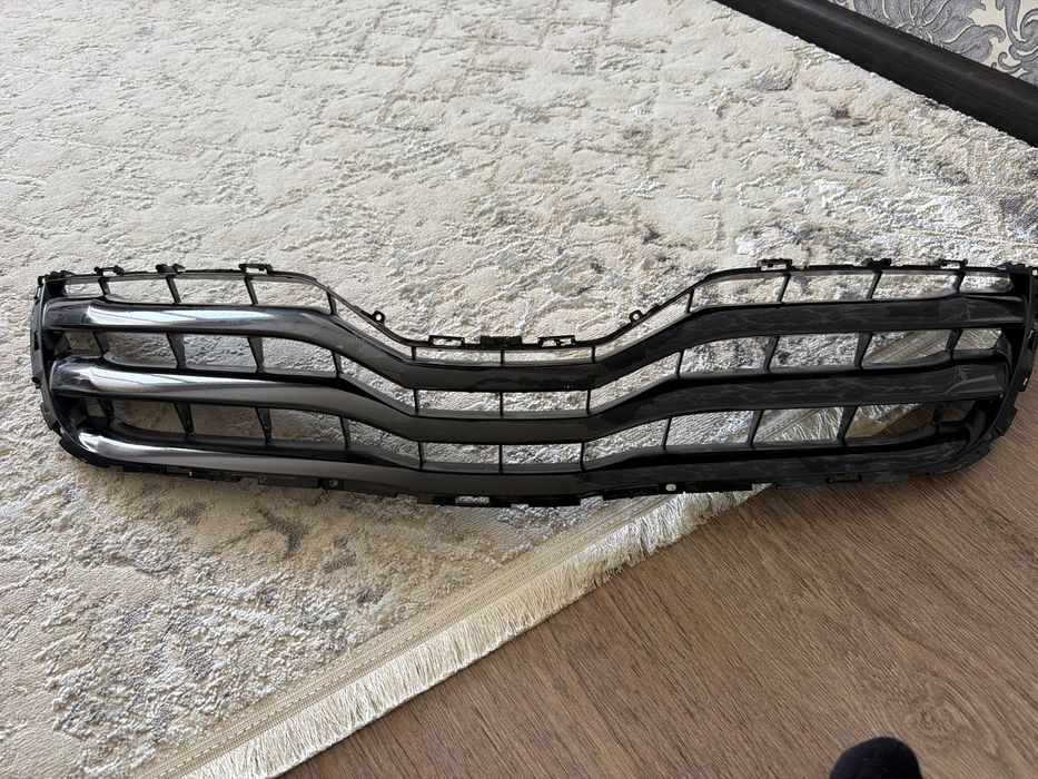 Решетка на камри 45