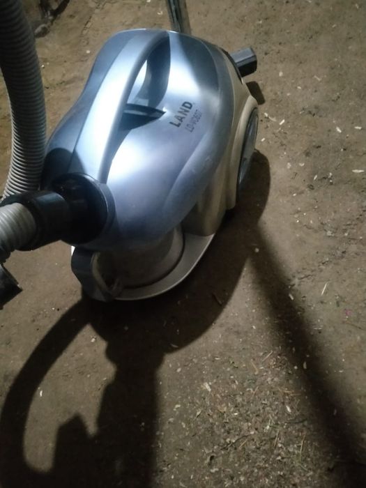 Пылесос с фильтр-стаканом